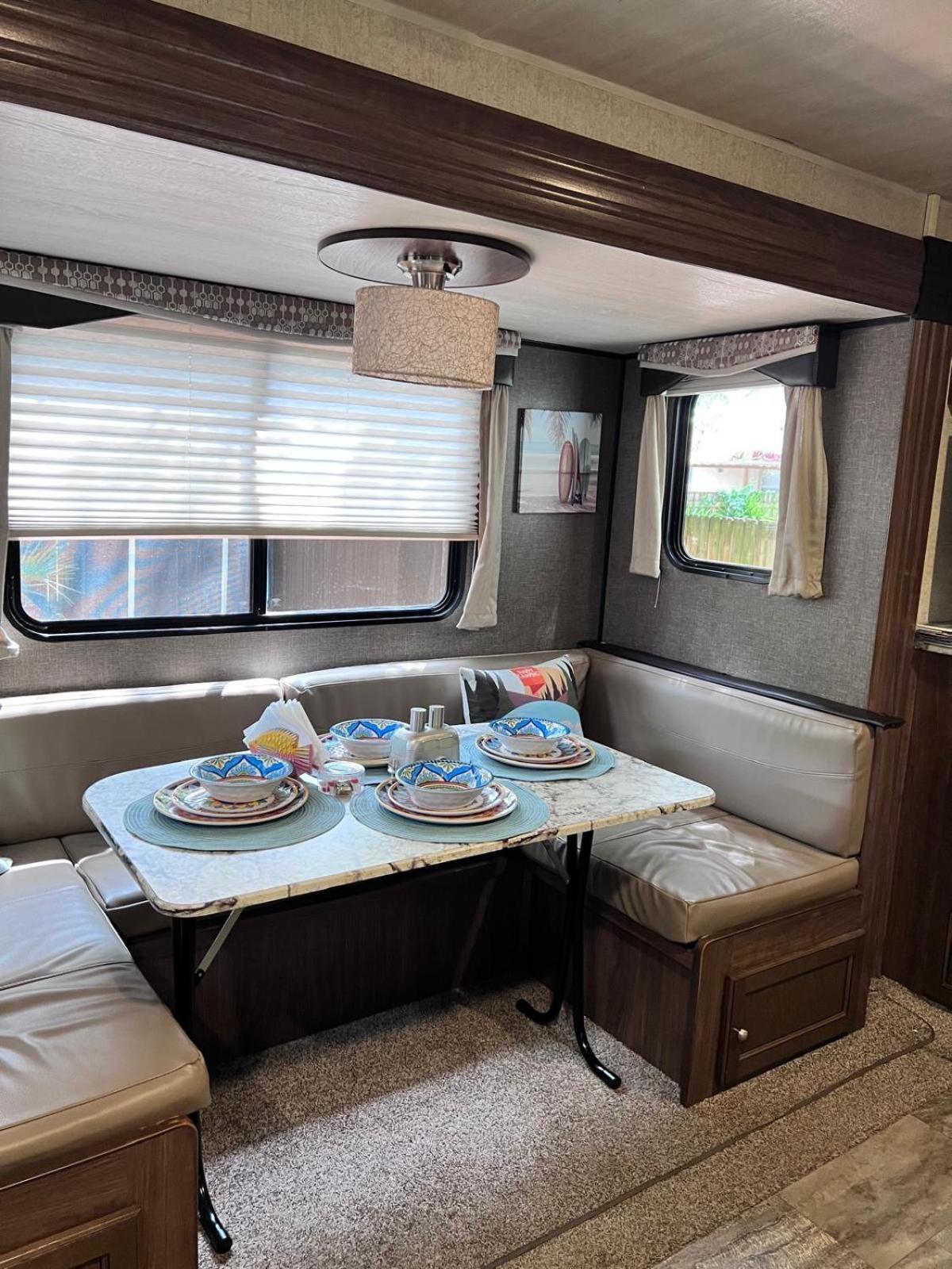 Rv Camper Paradise On The Wheels In Clearwater Beaches ลาร์โก ภายนอก รูปภาพ